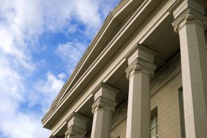 Daimler muss Kunden wegen manipulierter Abgas-Software Schadenersatz leisten